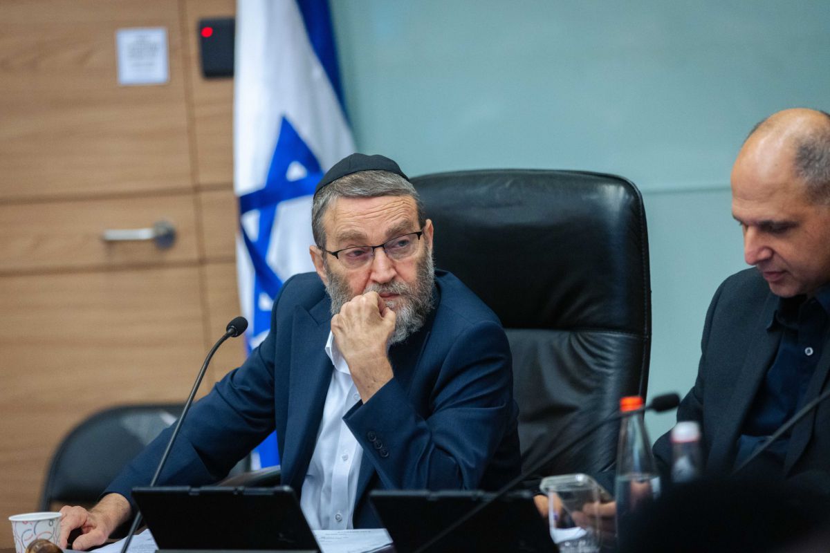 "אחד בפה ואחד בלב" | גפני במתקפה על נתניהו