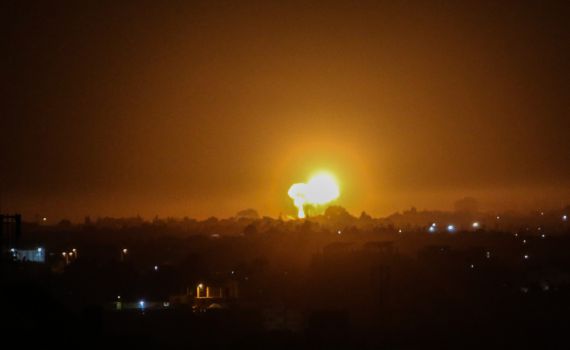 חיל האוויר תקף יעדים של חמאס בעזה. צפו