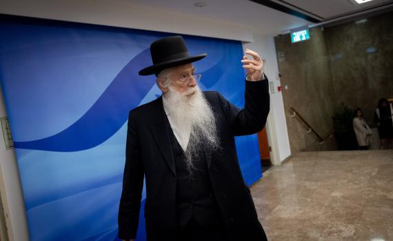 אחרי האיום: פרוש קיבל סמכויות מלאות על מירון