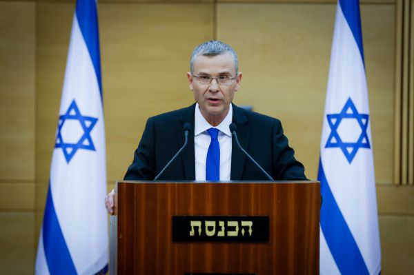 פנייה לבג"ץ: אסור לממשלה לגעת במערכת המשפט