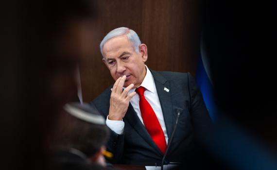 בג"ץ: נתניהו יחזיר כמיליון ש"ח בתוך שלושה חודשים