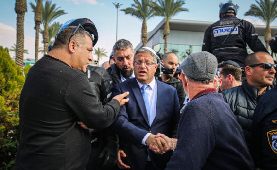 שבועיים למינויו: מה קורה בין בן גביר והרשויות הערביות?