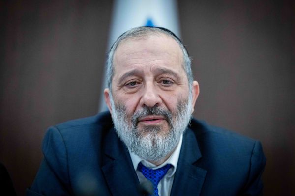 בשעה 16:00: פסק הדין שיקבע אם דרעי יהיה שר