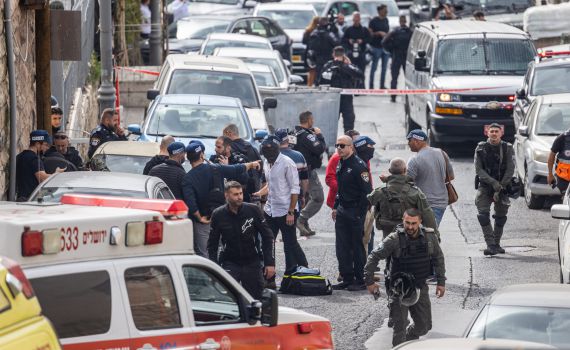 פיגוע גם בעיר דוד: קצין צנחנים ניטרל את המחבל