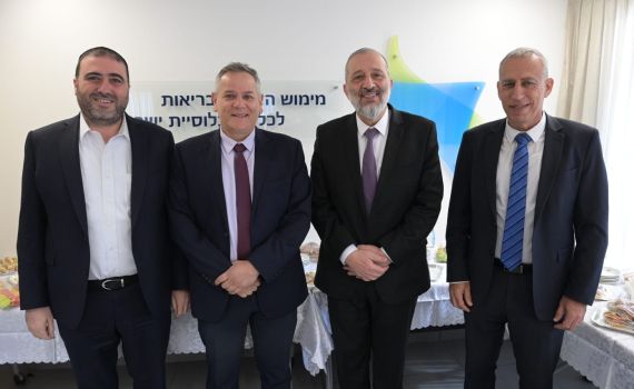 ניצן הורוביץ לדרעי: "שמח על הדרישות שלך"