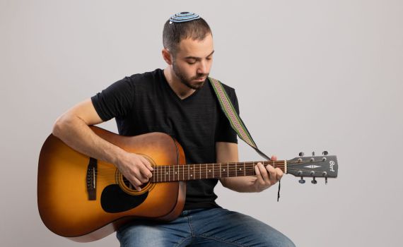 עזבו את חנן בן ארי, הפריצה הבאה של המגזר כבר כאן