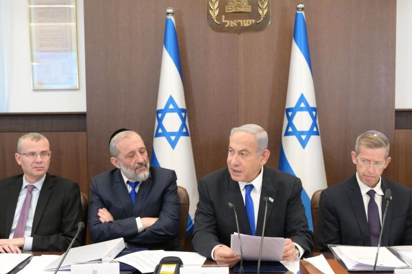 נתניהו: "לפני חודשיים התקיימה אם כל ההפגנות"