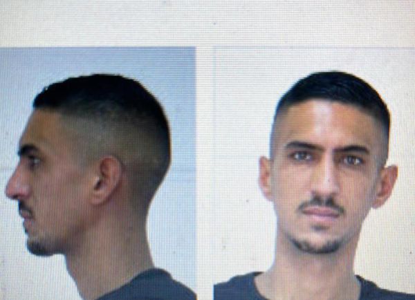 שמו ותמונתו: המשטרה מחפשת אחר חשוד ברצח