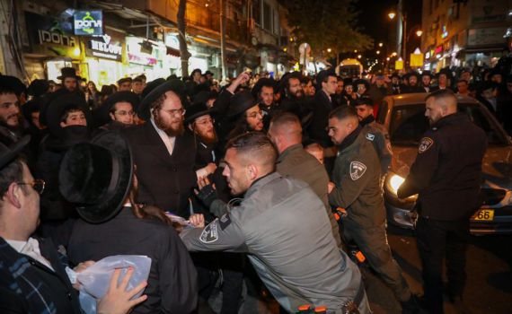 עימותים קשים בין המשטרה לקיצוניים בירושלים