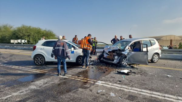 תאונת דרכים סמוך לבית קמה: שלושה פצועים