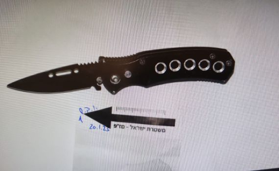 בן 19 נעצר בחשד לדקירה במהלך מסיבה במועדון