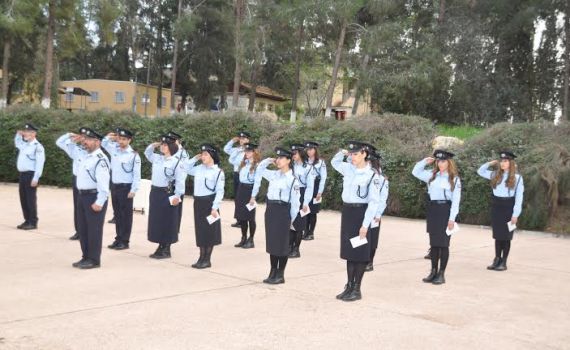 כושר בהפרדה ובלי סופ"ש: כך מגייסים שוטרות חרדיות