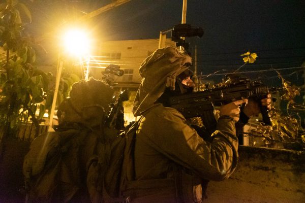 שובר גלים: 11 מבוקשים ותחמושת נתפסו ביהודה ושומרון