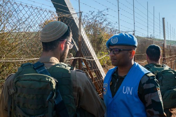 לאחר הטענות: הכלי ההנדסי שחצה ללבנון המשיך לפעול