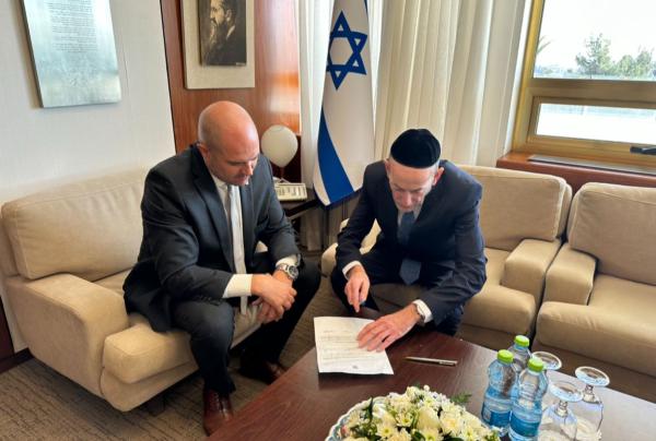 גם אורי מקלב התפטר: זה הח"כ החרדי החדש שייכנס