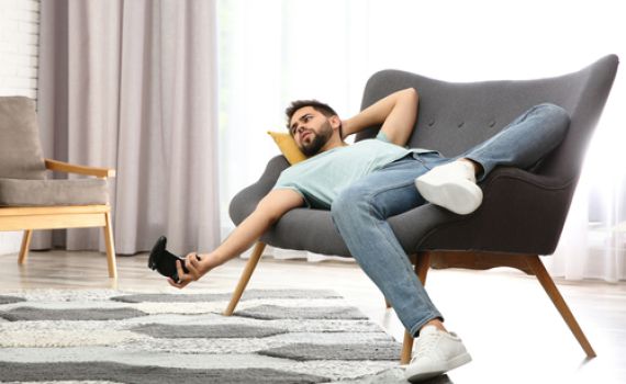 "אני משעממת אותו, אז הוא צריך ריגושים אחרים"