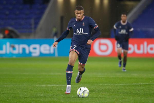 קיליאן אמבפה ממשיך לשבור שיאים