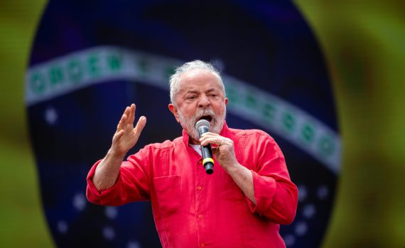 אחרי המהפך: לולה הושבע כנשיא ברזיל