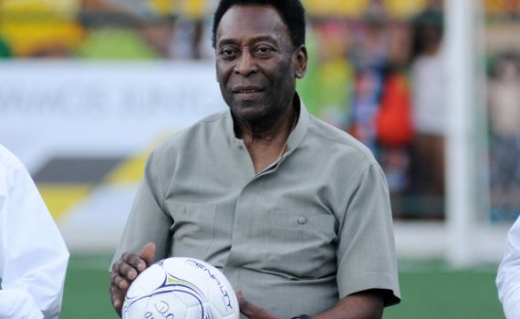 נפרדו מאגדה: אלפי אוהדים ליוו את פלה למנוחות