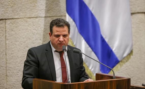 עודה מגיב ללפיד: "אולי הגיע הזמן להפסיק לשקר?"