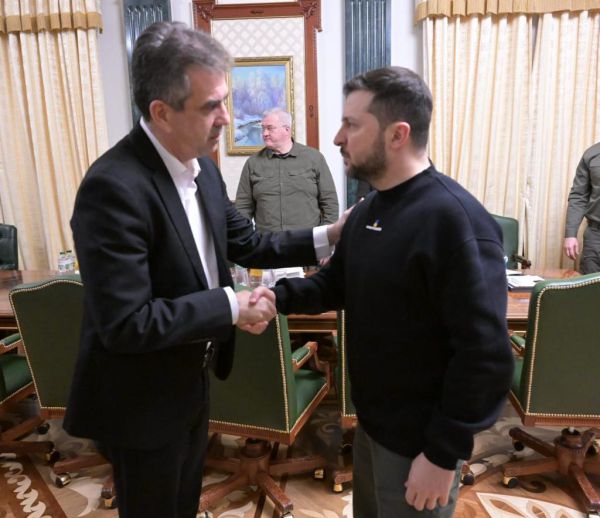 כהן לזלנסקי: "פני הרשע של איראן נחשפים גם כאן"