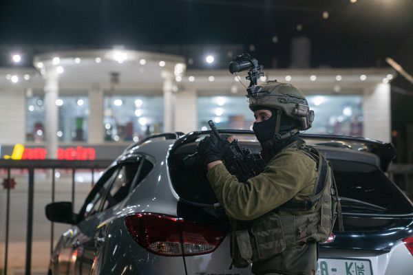 נעצרה חוליית מחבלים שביצעה ירי לעבר כרמי צור