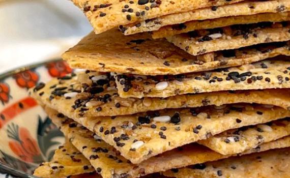 בדיוק מה שחיפשנו: מתכון לבייגלה שטוחים טבעוני ללא גלוטן וסוכר