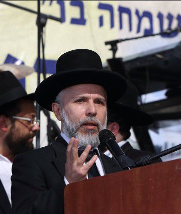 הרב זמיר כהן תוקף: עומד נדהם מול ההתנהלות שלהם