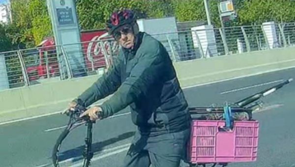 המשטרה פרסמה תמונה של חשוד בדקירה שנעלם