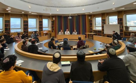 'ימים על ימי מלך' | ראשי ישיבה חדשים לישיבת מחנים