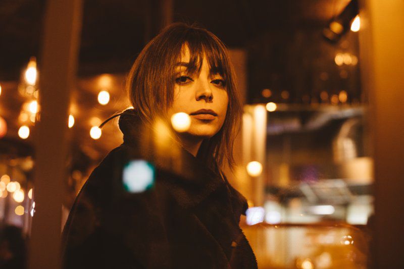 התאהבנו | שי המבר בקליפ שצולם בעיר היפה בעולם