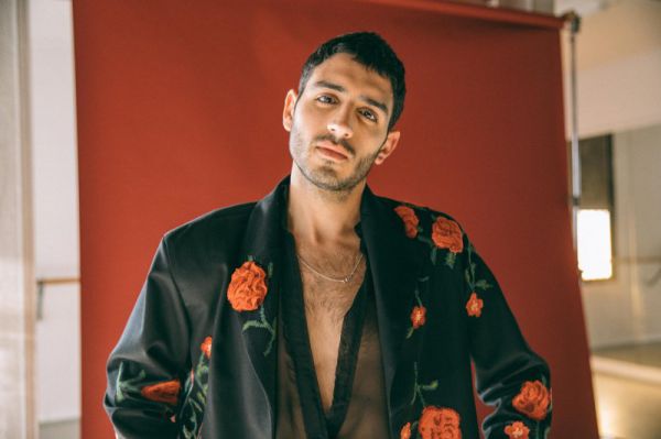 תמיר גרינברג כתב את השיר הזה לפני שנים, וחיכה לרגע הנכון