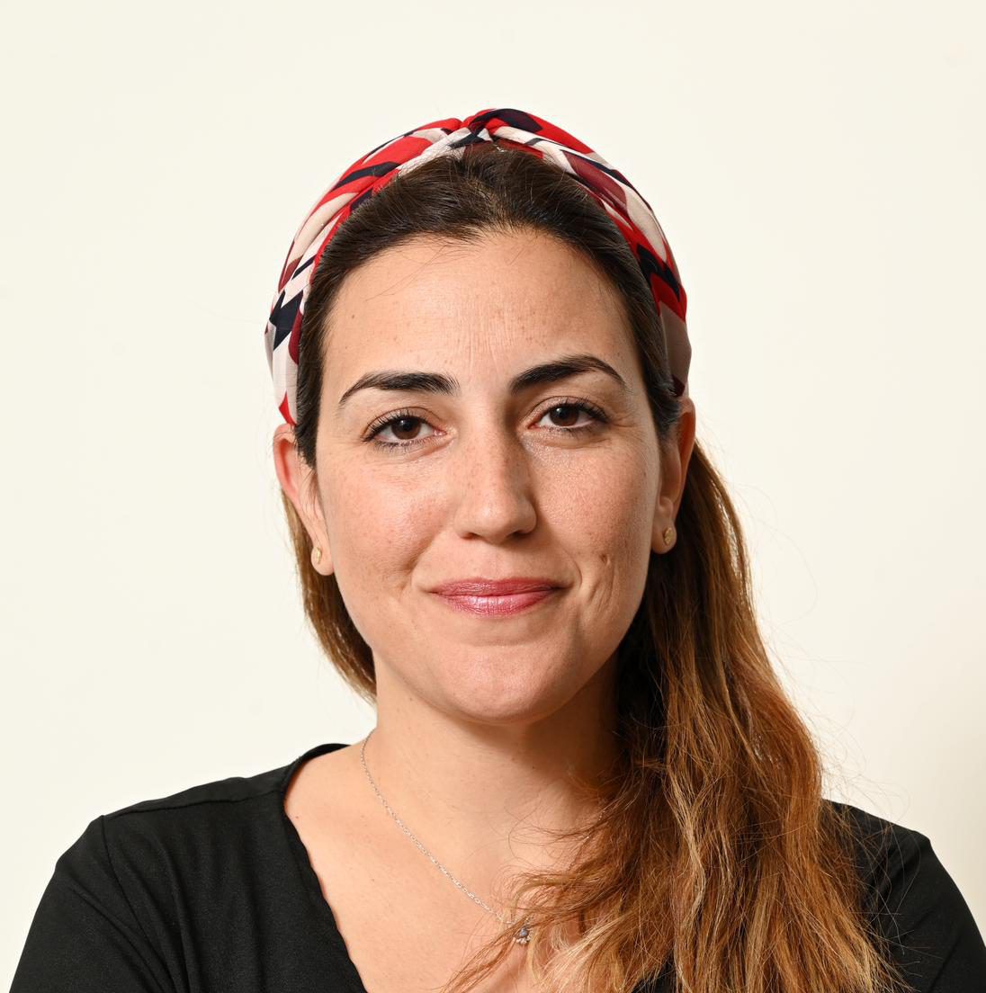 העיתונאית הסרוגה תוקפת: "הוא טיפש גמור או רשע גמור"