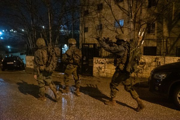 תיעוד מפעילות הכוחות: צה"ל עצר 7 מבוקשים ביו"ש