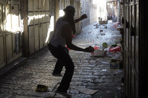 ירושלים: נכנסו למאפייה במזרח העיר והותקפו