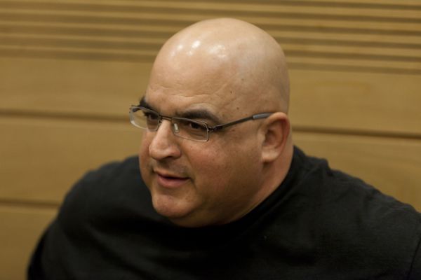 עמרי שרון נגד הרפורמה המשפטית: כוחנית ודורסנית