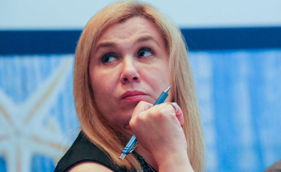 איילה חסון חנוקה מדמעות: "ירדו מהפסים, חיות טרף"