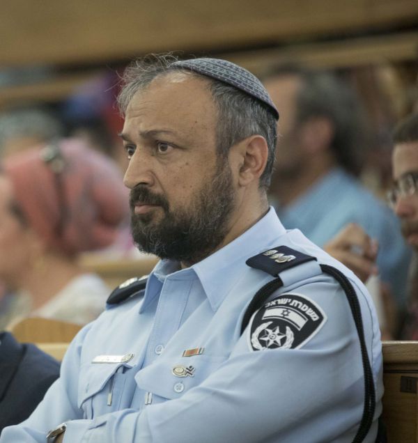 הרב ברכיהו: לאור הפיגועים, בואו עם נשק לבית הכנסת