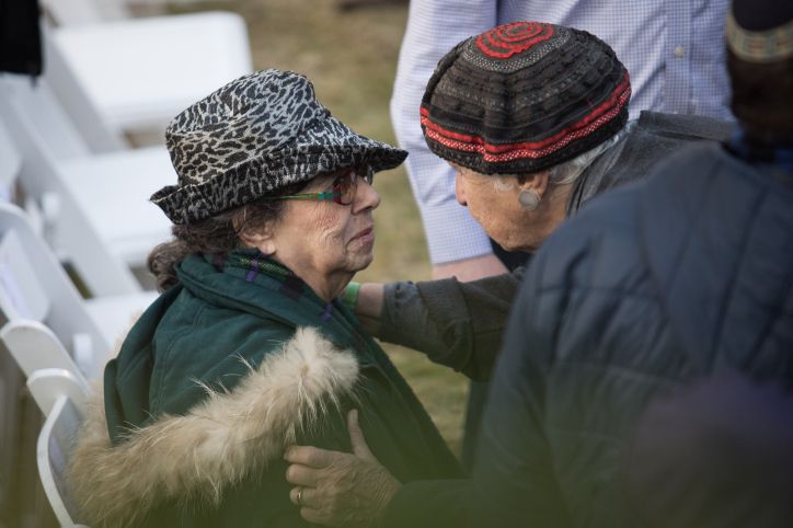 ברוך דיין האמת: אימו של זכריה באומל נפטרה