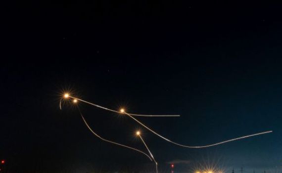 כתגובה לתקיפת צה"ל ברצועה, צבע אדום בעוטף