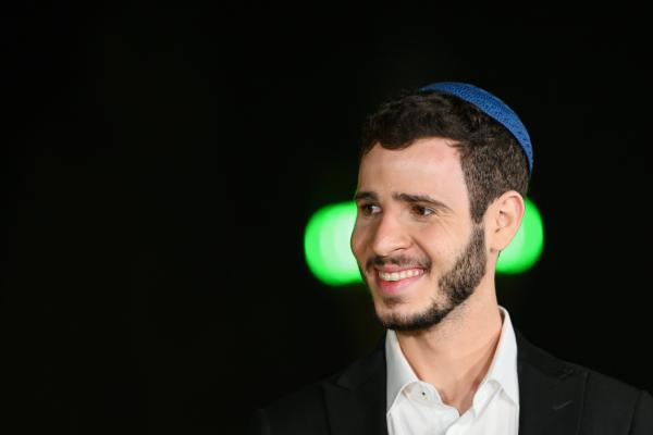 יאיר שרקי לרב יצחק יוסף: "בוא נתחיל מזה"