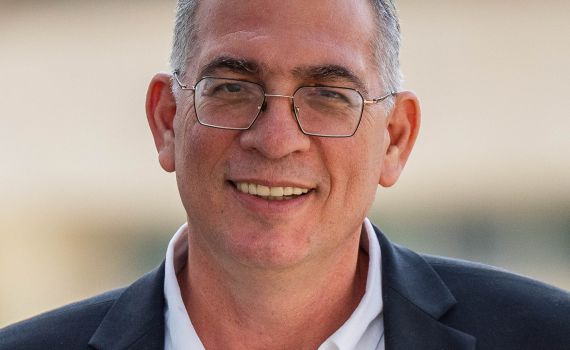 תחת אבי מעוז: הג'וב החדש של ניר אורבך