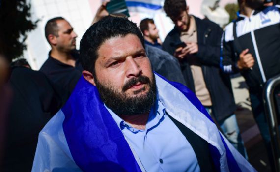 "הוא יעוף" | אלמוג כהן הגיב לאיום של בן גביר ומחק