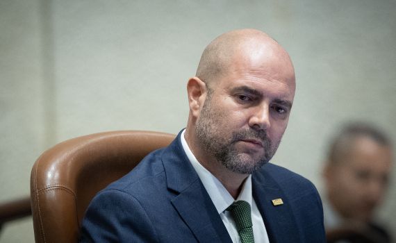 צפו | אמיר אוחנה תוקף את הממשלה: "ביזוי הכנסת"