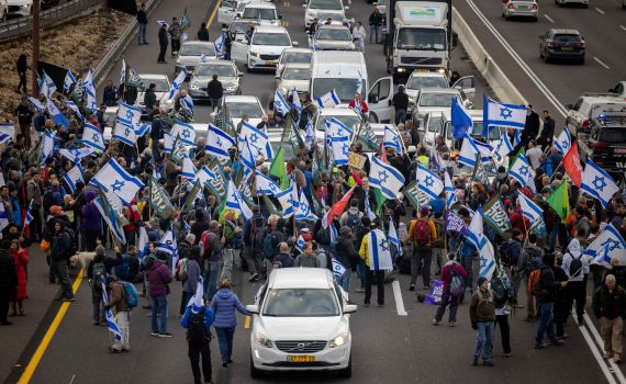 מארגני המחאה אחרי נאום הרצוג: השביתה מחר – כרגיל