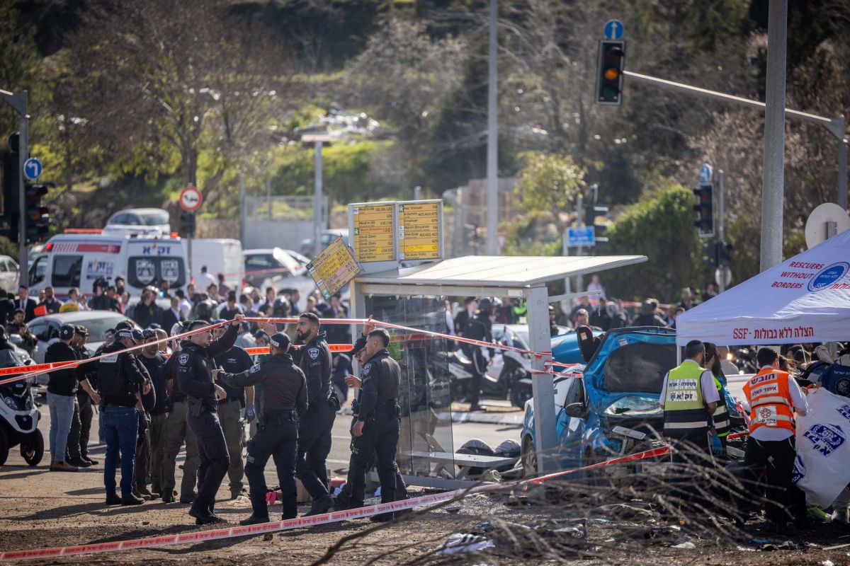 "מצבו קשה": התפללו לרפואת אבי משפחת פלאי
