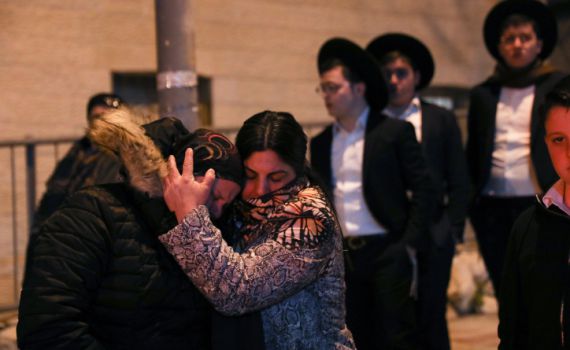 "קורבן בחזרה": נרצחי הפיגוע בי-ם הובאו למנוחות