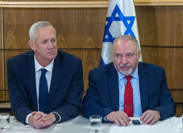 בני גנץ משיב לליברמן: "אני לא מפחד, אני נחוש"