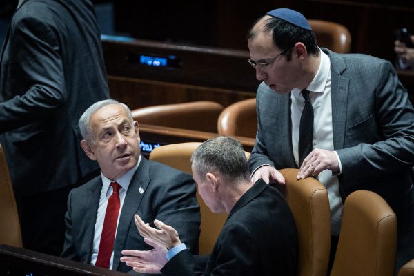 איך נפלו ימנים? על הכניעה של שמחה רוטמן ויריב לוין