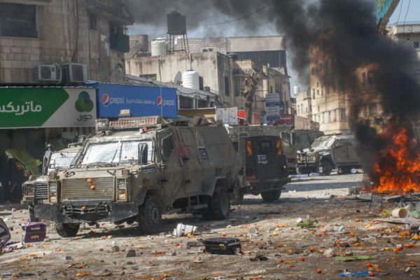 דיווח פלסטיני: מת גבר שנחנק מגז מדמיע בשכם